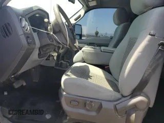 2013 Ford F-250 XL z VIN 1FT7W2BT8DEA61038, wystawiony jako Copart lot #58839745 z przebiegiem 142 421 mil mil oraz Szkoda całkowita • Salvage title. Historia ofert i sprzedaży dostępna na DreamBid. Obrazek 7.