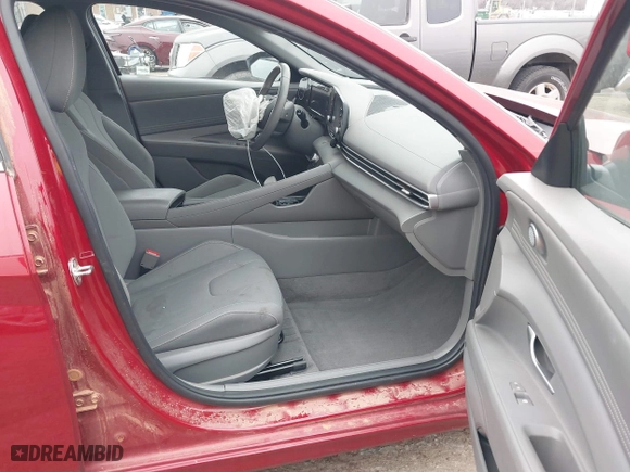 2021 Hyundai Elantra SEL with VIN KMHLN4AG0MU089130, listed as a IAAI auction lot 41499443 with 66,689 mi miles. Bid and sale history available at carsss.com. Image 5.