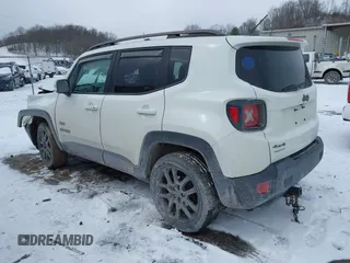 2016 Jeep Renegade Latitude with VIN ZACCJBBT6GPD81497, listed as a IAAI auction lot 41605838 with 167,270 mi miles. Bid and sale history available at carsss.com. Image 3.
