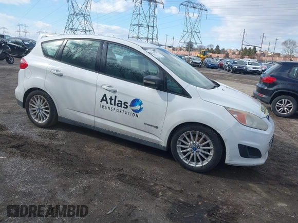 2013 Ford C-Max SE with VIN 1FADP5AU0DL516008, listed as a IAAI auction lot 41536951 with 209,923 mi miles. Bid and sale history available at carsss.com. Image 1.