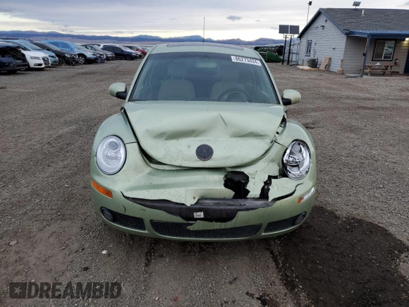 2006 Volkswagen New Beetle Coupe with VIN 3VWSR31C96M416530, listed as a Copart auction lot 86273434 with 65,626 mi miles and Clean Title. Bid and sale history available at carsss.com. Image 5.