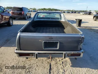 1983 Chevrolet El Camino z VIN 1GCCW80H3DR186750, wystawiony jako Copart lot #51813975 z przebiegiem 79 508 mil mil oraz Szkoda całkowita • Salvage title. Historia ofert i sprzedaży dostępna na DreamBid. Obrazek 6.