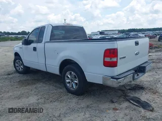 2007 Ford F-150 XL z VIN 1FTRF12W07NA59933, wystawiony jako IAAI lot #42491520 z przebiegiem Nie podano mil oraz . Historia ofert i sprzedaży dostępna na DreamBid. Obrazek 3.