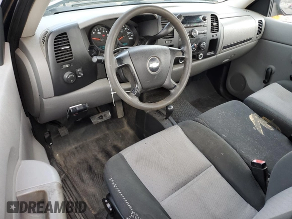2008 Chevrolet Silverado 1500 Work Truck with VIN 1GCEK14C78Z205428, listed as a Copart auction lot 87374784 with 136,377 mi miles and Clean Title. Bid and sale history available at carsss.com. Image 8.