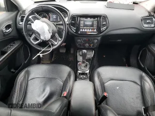 2019 Jeep Compass Limited z VIN 3C4NJDCB2KT828290, wystawiony jako Copart lot #44862855 z przebiegiem 51 660 mil mil oraz Szkoda całkowita • Salvage title. Historia ofert i sprzedaży dostępna na DreamBid. Obrazek 8.