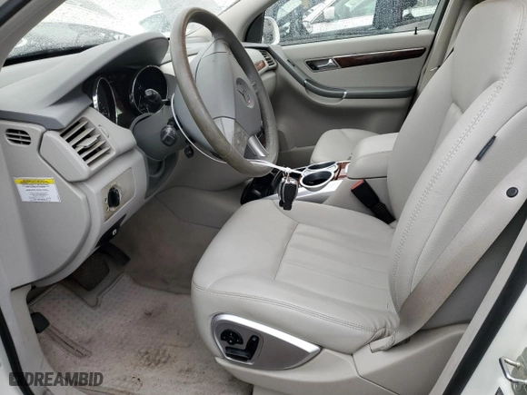 2006 Mercedes-Benz R-Class 5.0L with VIN 4JGCB75E46A035448, listed as a Copart auction lot 72066324 with 110,647 mi miles and Clean Title. Bid and sale history available at carsss.com. Image 7.