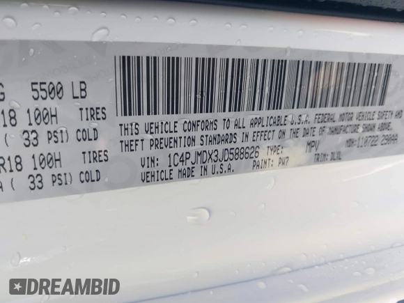 2018 Jeep Cherokee Limited with VIN 1C4PJMDX3JD588626, listed as a IAAI auction lot 41913964 with 80,106 mi miles. Bid and sale history available at carsss.com. Image 9.