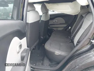 2016 Kia Soul + with VIN KNDJP3A50G7343758, listed as a IAAI auction lot 41908741 with 62,000 mi miles. Bid and sale history available at carsss.com. Image 8.