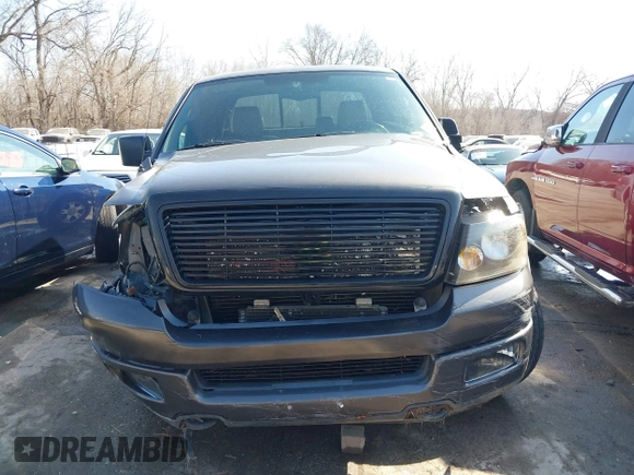2004 Ford F-150 XLT with VIN 1FTPW145X4KB60082, listed as a IAAI auction lot 41768556 with 256,533 mi miles. Bid and sale history available at carsss.com. Image 13.