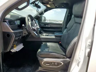2024 Jeep Wagoneer Series II with VIN 1C4SJUBP1RS120186, listed as a Copart auction lot 65984345 with 56,748 mi miles and Clean title. Bid and sale history available at DreamBid. Image 7.