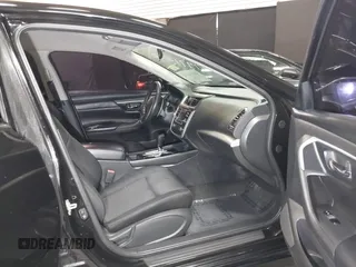 2017 Nissan Altima SV with VIN 1N4AL3AP4HC239740, listed as a IAAI auction lot 41971212 with 104,823 mi miles and . Bid and sale history available at carsss.com. Image 5.