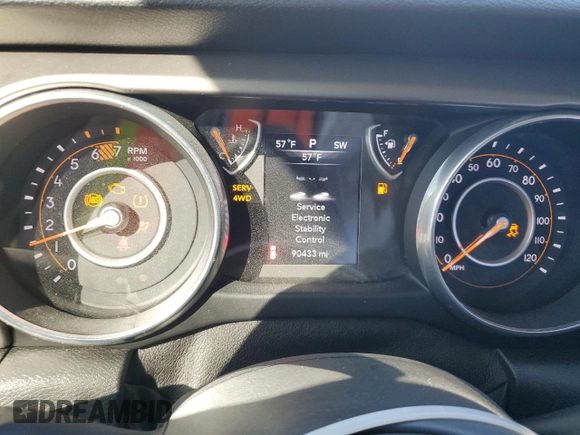 2018 Jeep Wrangler Unlimited Sport z VIN 1C4HJXDN3JW221167, wystawiony jako Copart lot #45236565 z przebiegiem 90 433 mil mil oraz Szkoda całkowita • Salvage title. Historia ofert i sprzedaży dostępna na DreamBid. Obrazek 9.