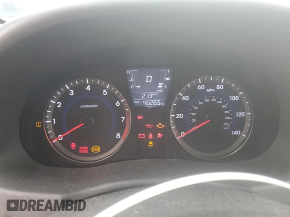 2014 Hyundai Accent GLS z VIN KMHCT4AE6EU705838, wystawiony jako Copart lot #58581515 z przebiegiem 40 265 mil mil oraz Szkoda całkowita • Salvage title. Historia ofert i sprzedaży dostępna na DreamBid. Obrazek 9.