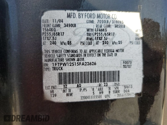 2005 Ford F-150 XLT z VIN 1FTPW12515FA23626, wystawiony jako Copart lot #53119335 z przebiegiem 272 568 mil mil oraz Czysty tytuł • Clean title. Historia ofert i sprzedaży dostępna na DreamBid. Obrazek 12.