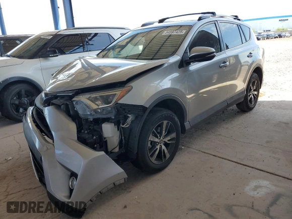2018 Toyota RAV4 XLE z VIN JTMWFREV5JD119660, wystawiony jako Copart lot #54597425 z przebiegiem 46 379 mil mil oraz Szkoda całkowita • Salvage title. Historia ofert i sprzedaży dostępna na DreamBid. Obrazek 1.