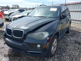 2008 BMW X5 3.0si with VIN 5UXFE43548L009495, listed as a IAAI auction lot 41694127 with 165,173 mi miles. Bid and sale history available at carsss.com. Image 6.