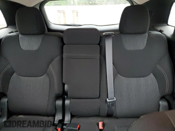 2017 Jeep Cherokee Latitude with VIN 1C4PJMCS8HW505261, listed as a Copart auction lot 60284375 with 37,744 mi miles and Salvage title. Bid and sale history available at DreamBid. Image 10.