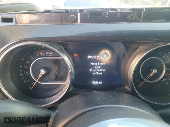 2022 Jeep Wrangler Unlimited Sahara with VIN 1C4HJXEG6NW255481, listed as a Copart auction lot 49181705 with 8,206 mi miles and Clean title. Bid and sale history available at DreamBid. Image 8.