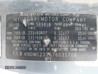 2007 Hyundai Entourage GLS with VIN KNDMC233676035708, listed as a IAAI auction lot 41904895 with 253,017 mi miles and . Bid and sale history available at DreamBid. Image 9.