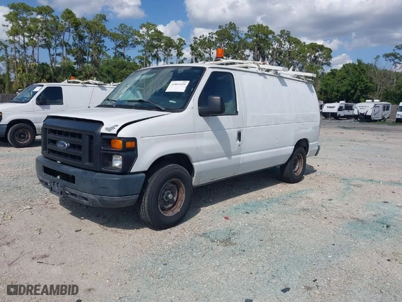 2011 Ford Econoline Cargo Van Commercial with VIN 1FTNE2EL0BDA70860, listed as a IAAI auction lot 41861425 with 205,107 mi miles. Bid and sale history available at carsss.com. Image 2.