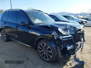 2022 BMW X7 xDrive40i with VIN 5UXCW2C09N9K56397, listed as a IAAI auction lot 41794976 with 44,221 mi miles. Bid and sale history available at carsss.com. Image 1.