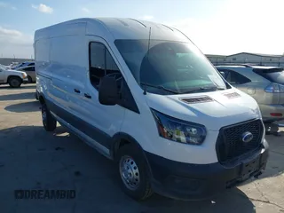 2023 Ford Transit Cargo with VIN 1FTBR2CG4PKB83534, listed as a IAAI auction lot 41243389 with 5,507 mi miles and . Bid and sale history available at carsss.com. Image 1.