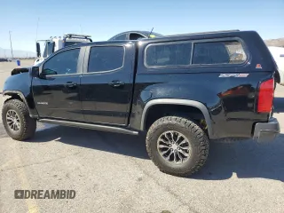 2020 Chevrolet Colorado 4WD ZR2 z VIN 1GCGTEEN4L1182310, wystawiony jako Copart lot #72256164 z przebiegiem 56 937 mil mil oraz Szkoda całkowita • Salvage title. Historia ofert i sprzedaży dostępna na DreamBid. Obrazek 2.