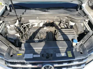 2018 Volkswagen Atlas SE with VIN 1V2CR2CA2JC532383, listed as a Copart auction lot 60138845 with 133,596 mi miles and Salvage title. Bid and sale history available at DreamBid. Image 12.