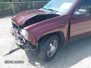 2007 Chevrolet TrailBlazer LS with VIN 1GNDS13S172275140, listed as a IAAI auction lot 42129093 with 212,903 mi miles and . Bid and sale history available at DreamBid. Image 18.