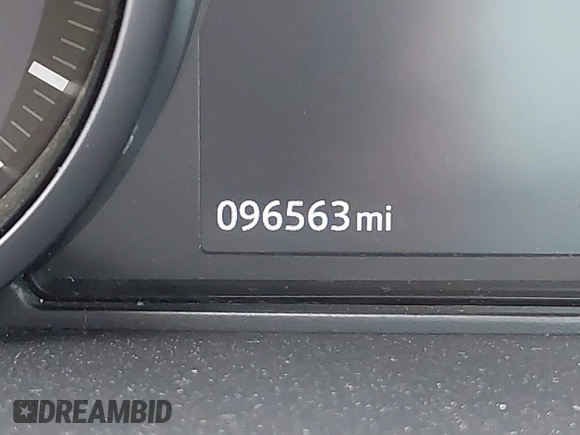 2017 Land Rover Range Rover Sport SE with VIN SALWG2FV5HA128219, listed as a IAAI auction lot 40931293 with 96,563 mi miles and . Bid and sale history available at DreamBid. Image 15.