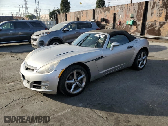 2008 Saturn Sky z VIN 1G8MC35BX8Y132825, wystawiony jako Copart lot #81708484 z przebiegiem 117 955 mil mil oraz Czysty tytuł • Clean title. Historia ofert i sprzedaży dostępna na DreamBid. Obrazek 1.