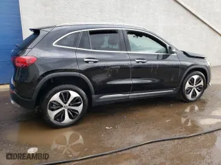 2025 Mercedes-Benz GLA with VIN W1N4N4GB5SJ634850, listed as a Copart auction lot 70329794 with 3,312 mi miles and Salvage Title. Bid and sale history available at carsss.com. Image 3.