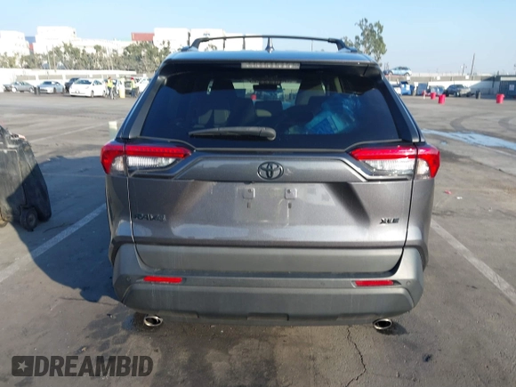 2021 Toyota RAV4 XLE Premium with VIN 2T3C1RFV8MC171440, listed as a IAAI auction lot 41146167 with 45,258 mi miles. Bid and sale history available at carsss.com. Image 16.