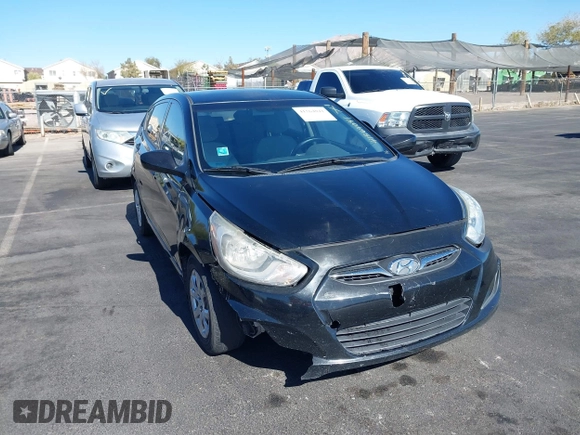 2013 Hyundai Accent GS z VIN KMHCT5AE7DU132081, wystawiony jako IAAI lot #41564041 z przebiegiem 181 833 mil mil oraz . Historia ofert i sprzedaży dostępna na DreamBid. Obrazek 6.