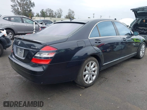2008 Mercedes-Benz S 550 with VIN WDDNG86X98A240227, listed as a IAAI auction lot 41783980 with 155,929 mi miles and . Bid and sale history available at DreamBid. Image 4.