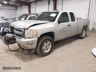 2011 Chevrolet Silverado 1500 LT with VIN 1GCRKSE32BZ302615, listed as a IAAI auction lot 41727528 with 181,192 mi miles. Bid and sale history available at carsss.com. Image 17.