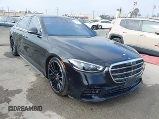 2022 Mercedes-Benz S 580 with VIN W1K6G7GB0NA155340, listed as a IAAI auction lot 41931827 with 26,809 mi miles and . Bid and sale history available at DreamBid. Image 1.