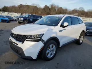 2023 Kia Sorento LX with VIN 5XYRGDLC1PG210241, listed as a Copart auction lot 46866725 with 28,960 mi miles and Clean Title. Bid and sale history available at carsss.com. Image 1.