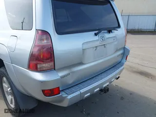 2004 Toyota 4Runner SR5 with VIN JTEZU14RX40036354, listed as a IAAI auction lot 41871912 with 131,036 mi miles. Bid and sale history available at carsss.com. Image 6.
