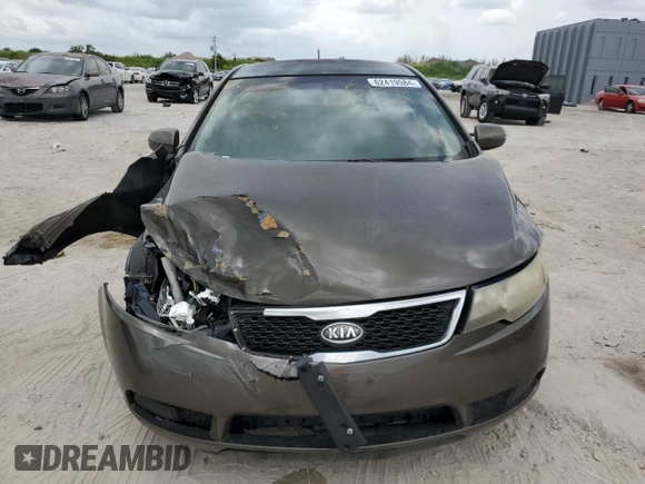 2011 Kia Forte EX with VIN KNAFU4A29B5460251, listed as a Copart auction lot 62419584 with 176,385 mi miles and Salvage Title. Bid and sale history available at carsss.com. Image 5.