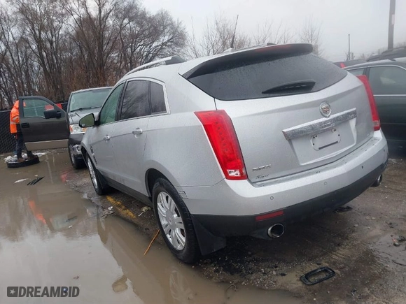 2010 Cadillac SRX Luxury Collection with VIN 3GYFNAEY7AS577287, listed as a IAAI auction lot 41707704 with 250,605 mi miles. Bid and sale history available at carsss.com. Image 3.