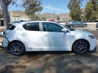 2015 Lexus CT 200h Hybrid with VIN JTHKD5BH1F2223320, listed as a IAAI auction lot 42087493 with 132,577 mi miles. Bid and sale history available at carsss.com. Image 14.
