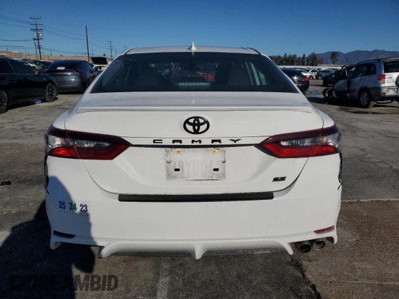2022 Toyota Camry SE with VIN 4T1G11AK7NU065084, listed as a Copart auction lot 48381455 with 16,945 mi miles and Salvage Title. Bid and sale history available at DreamBid. Image 6.