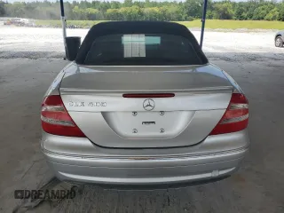 2005 Mercedes-Benz CLK 500 with VIN WDBTK75J15F134472, listed as a Copart auction lot 68851484 with 121,031 mi miles and Clean Title. Bid and sale history available at DreamBid. Image 6.