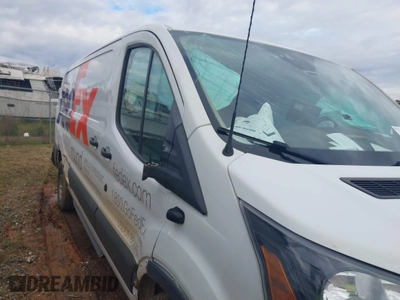 2018 Ford Transit Cargo with VIN 1FTYE2YM3JKA96638, listed as a IAAI auction lot 41319002 with Not Provided miles. Bid and sale history available at carsss.com. Image 6.