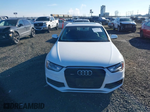 2014 Audi A4 Premium Plus z VIN WAUFFAFL3EN034800, wystawiony jako IAAI lot #41395182 z przebiegiem 25 973 mil mil oraz . Historia ofert i sprzedaży dostępna na DreamBid. Obrazek 13.
