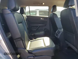 2018 Volkswagen Atlas SEL z VIN 1V2RR2CA4JC573592, wystawiony jako Copart lot #48073945 z przebiegiem 84 582 mil mil oraz Szkoda całkowita • Salvage title. Historia ofert i sprzedaży dostępna na DreamBid. Obrazek 11.