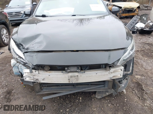 2020 Nissan Altima 2.5 SL with VIN 1N4BL4EV4LC160581, listed as a IAAI auction lot 41499570 with 138,762 mi miles. Bid and sale history available at carsss.com. Image 6.