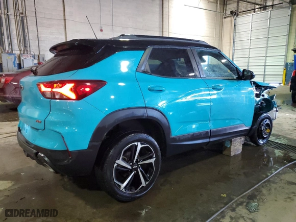 2021 Chevrolet TrailBlazer RS with VIN KL79MTSL4MB073853, listed as a Copart auction lot 45943535 with 62,253 mi miles and Salvage Title. Bid and sale history available at carsss.com. Image 3.