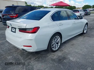 2025 BMW 3 Series 330i with VIN 3MW69CW02S8E96501, listed as a IAAI auction lot 42586210 with 10,953 mi miles and . Bid and sale history available at DreamBid. Image 4.